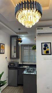 Beautiful Studio Apartment Near Unilag - 5
