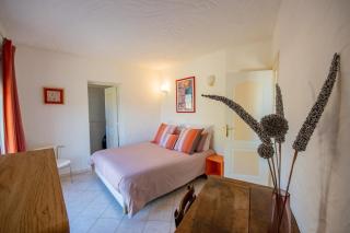 Villa de Charme avec Piscine et vue Mer en Corse du Sud - 3