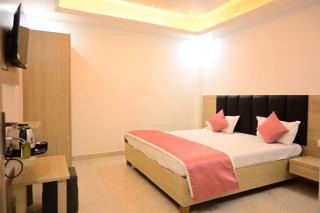 Hotel Kanha Inn Ayodhya - 6