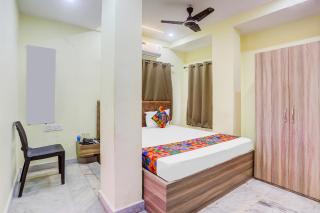 FabHotel Royal Rose Residency - 1