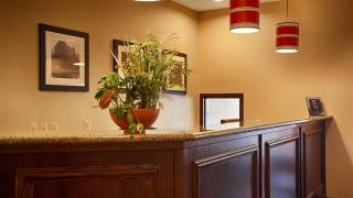 Best Western PLUS Executive Inn - Saint Marys - 9