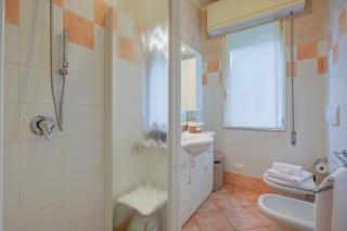 Holiday House Ambra-View & Terrace - Happy Rentals - 2