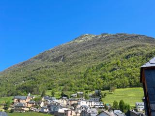 La Grange - 1