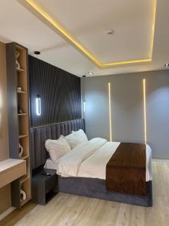Sapphire Suite - 4