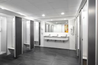 Flying Pig Downtown - 2