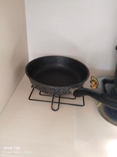 На площади 2 - 1