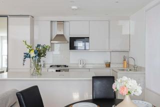 The Kensington Retreat - 7