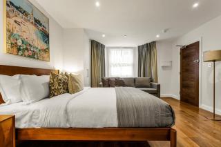 Bright Kensington Studio - 5