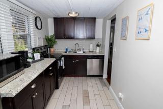 Slow Pace Beach Living - Pool - Steps from Beach - 3