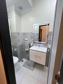 Appart idéale, climatisé, calme avec Fibre Op - Tangeri - 5