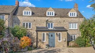 Taylor's Cottage - 9