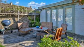 Taylor's Cottage - 3