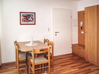 Apartment Kristall-1 by Interhome - 5