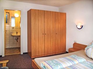 Apartment Kristall-1 by Interhome - 2