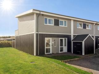 Apartment Syriel - 700m from the sea by Interhome - 4