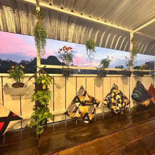 Ree- Riverside hotel - 1