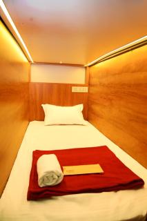 Stay Point Premium Capsule and Rooms in Calicut Beach - 2