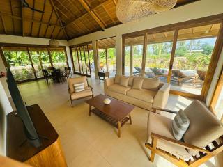 Villa Lily Bay Selong Belanak - 4