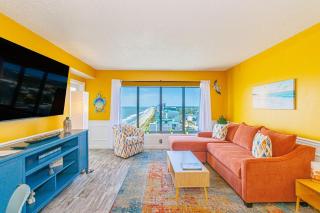 Renovated 2 Bedroom with Ocean & City Views! Palace 1807 - 5