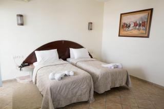 Intouriste Hôtel & Suites - 2