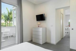 Villa Moderna Con Piscina A Fontane Bianche - 1