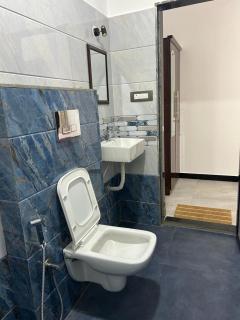 Silver Sand Guest House - 4