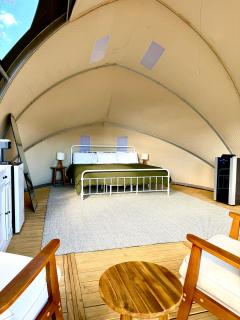 Chilly Nights, Starry Skies - Winter Glamping - 9