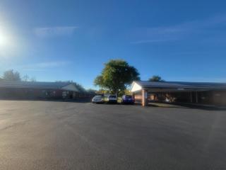 Orchard Park Motel - 8