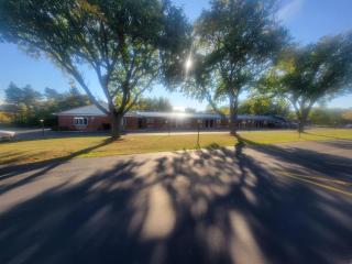 Orchard Park Motel - 1