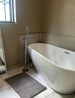 Riverside Gardens 2 bedroom Home - 3