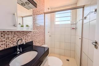 Apê elegante com ar-cond, vaga e ótima localização - 7