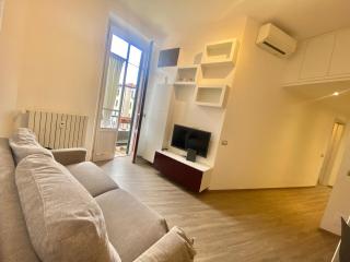 Palma Home, Elegante e Spaziosa nel cuore della Città di Milano, con Metropolitana M1 Gambara - 0