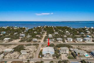 Neptunes Palace B-2 - 6