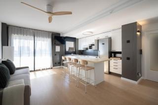 Stay Unique Fira Congress & Events Apartment - 0