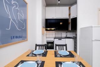 Heartbeat of Kallio - Stylish 2BR City Stay - 4