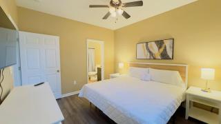Bright 2BR Condo near Beach & Golf River Oaks - 3