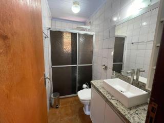 Residência veraneio, sozinha no pátio - 2