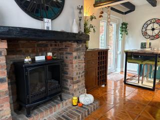 On Yarm High Street Great for Couples Families and Business Travel - 9