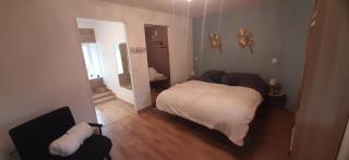 Atelier des Rêves, gîte pour deux personnes avec spa près de la mer - 9