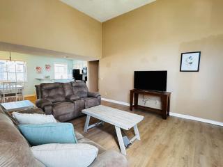 Bay Tree great 1BR apartment - 3