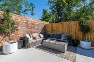 New 5 Star Luxury Putting Green Hot Tub EV Fire Pit 5Min From The Masters - 7