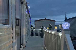 2 Bedroom Caravan - Sleeps 6 - Seaside Parking - 1