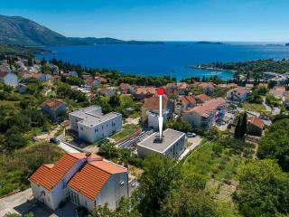 Villa Lav Lux Elegant Residence with Private Heated Pool - 2
