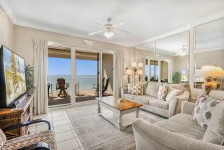 Regency Isle 710 Gulf Front 2 BD 2 bath Condo with Stunning Views - 9