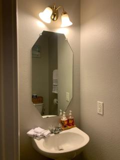 Home Away From Home 10-minutes IAH airport-Hospital-malls-Restaurants - 8