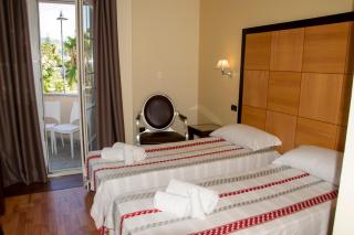 Regent Beachotel - 3