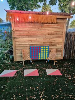 2 Minute Walk to Beach & Downtown! - 5