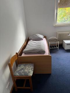 Country Comfort Stay 4 Bedrooms near Frankfurt - 1
