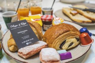 The Peregrines Nest - 9