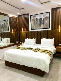 De Emerald Hotel & Apartments - 3